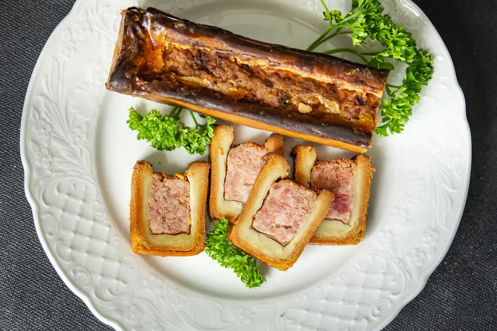 Pâté en croûte à la part